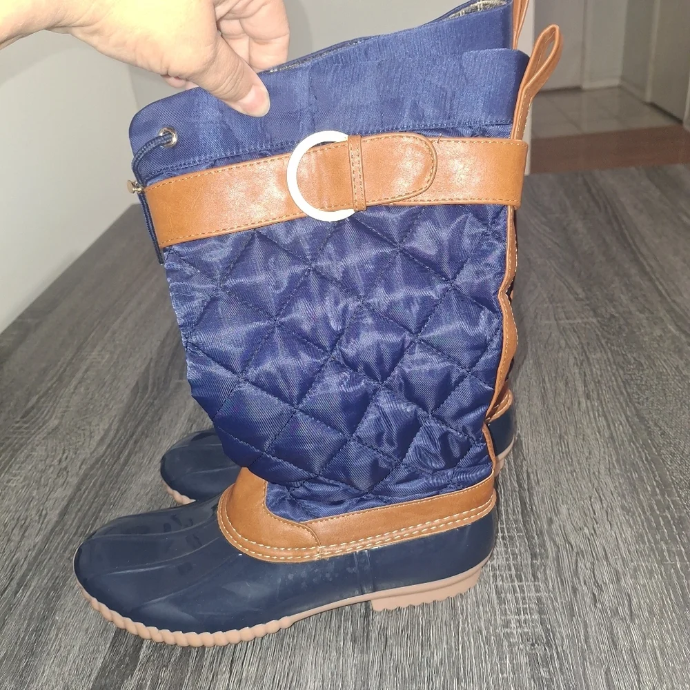 Navy and Brown / Rubber & Quilted Boots- W Sz 8